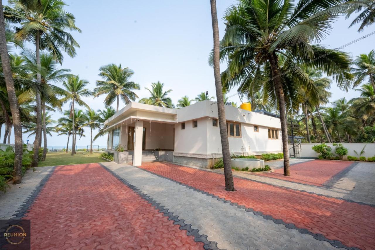 Reunion Ocean Elite - Beach House Udupi Kültér fotó