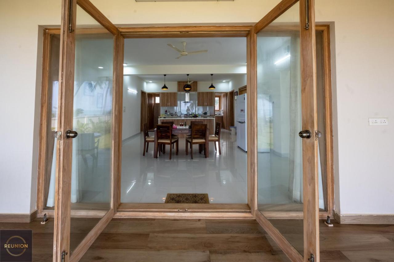 Reunion Ocean Elite - Beach House Udupi Kültér fotó